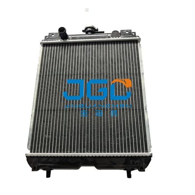 Аксессуары RC411-42300 экскаватора двигателя D1703 радиатора KX91-3 U35 U35-3 цистерны с водой