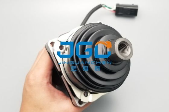 Рычаг управления 3073993 экскаватора E336D2XE E365C E374D E374F E385C E390D E390F