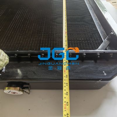 Грейдер GR165 Резервуар для воды Радиатор Инженерное оборудование Компоненты Система охлаждения