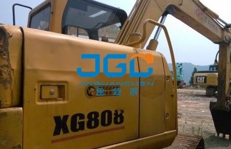 Экскаватор XG808 спереди и сзади зацепляет лобовые стекла окна в крыше левых и правых дверей верхние и более низкие