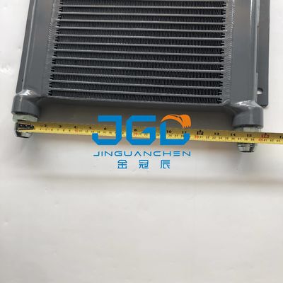 PC40 Гидравлический охладитель масла для деталей экскаваторов 20T-03-71511