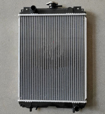 21U-03-3111 Радиатор с водяным баком 1 Для PC27MR-1 PC28UU-3 PC30MR-1 PC30UU-3
