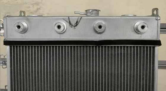 Алюминиевый радиатор высокого качества для экскаватора PC450-8 208-03-75110