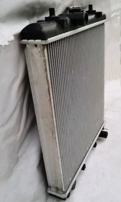 Хорошее качество резервуар воды KX165 радиатор для экскаватора Factory Direct