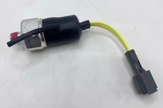 1-82410170-1 Сенсор давления масла для экскаватора 6HK1 двигатель ZX300 Sany 305 335